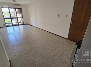 Departamento · 45m² · 2 Ambientes · Depto Frente Vista Bv San Juan - 1 Dormitorio - 2 Balcones