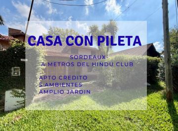 Casa · 145m² · 4 Ambientes · 1 Cochera · Venta Casa con Pileta en Sordeaux Cerca Hindu Club
