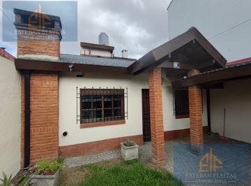 PH · 144m² · 2 Ambientes · 1 Cochera · Venta de PH de 2 Ambientes con Cochera, Ituzaingó Norte, Zona Oeste.
