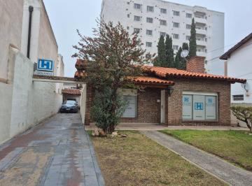 Casa de 4 ambientes, Neuquén · Chalet en Venta - Entre Ríos 531, Neuquén Capital
