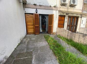 Casa · 63m² · 3 Ambientes · 1 Cochera · Venta PH 3 Ambientes Ramos Mejia con Cochera