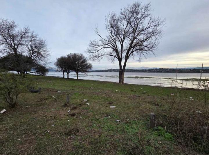 Terreno · 1825m²