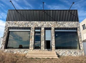 Bodega-Galpón · 147m² · Galpon en Capilla del Monte - Sobre Ruta 38 - 2 Plantas - 147 m²