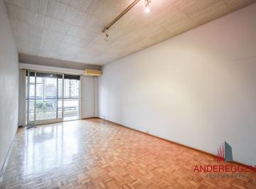 Departamento · 60m² · 3 Ambientes · 1 Cochera · Departamento en Belgrano. Tres Ambientes Al Frente. Espacio Guardacoche y Baulera.