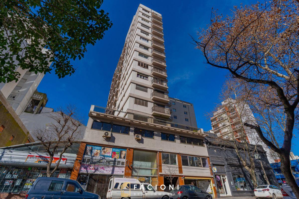 Departamento 4 amb, 164m² en piso 11 — Centro