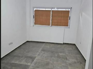 Departamento de 1 ambiente, Villa Luro · Ambiente Pb Frente con Patio