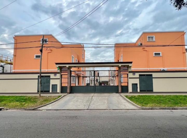 Casa · 110m² · 4 Ambientes · 1 Cochera