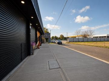Local comercial · 48m² · Local en Venta en Pilar, G. B. a. Zona Norte, Argentina