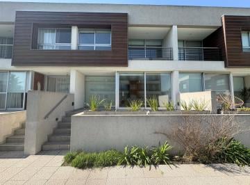 PH · 86m² · 3 Ambientes · 2 Cocheras · Duplex 3 Ambientes en Alquiler en Complejo Residencial