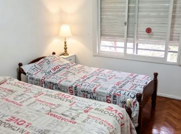Departamento de 7 ambientes, Rosario · Pension Femenina Para Estudiantes de Abogacia