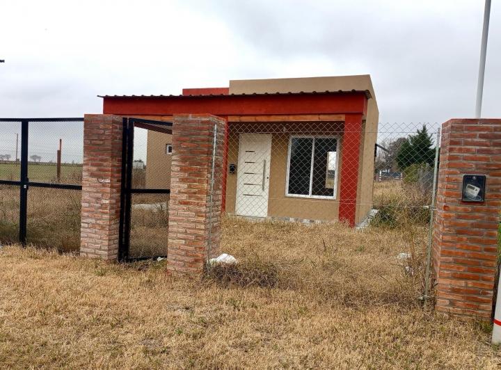 Casa · 518m² · 2 Dormitorios · 1 Cochera