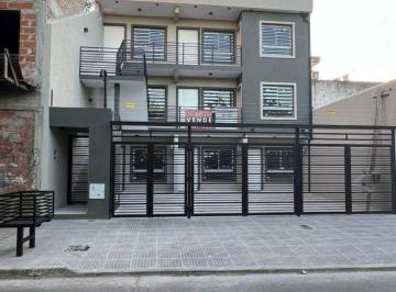 Departamento de 2 ambientes, La Matanza · Departamento 2 Amb - 1° Piso Al Frente - con Balcon - Entrega Inmediata