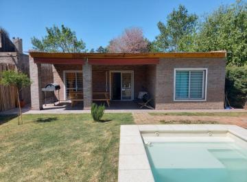Casa de 1 ambiente, Roldán · Alquiler 2 Dorm Equipada - Roldan - Barrio Santa Teresa