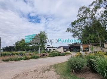 Terreno · 600m² · Terreno Lote de 620 m² en Lares de Canning Listo Para Construir