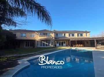 Casa · 530m² · 5 Ambientes · 2 Cocheras · Casa en Venta en Septiembre, Escobar, G. B. a. Zona Norte