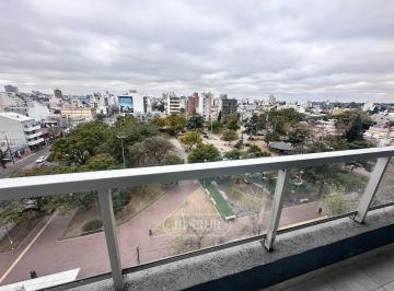 Departamento · 110m² · 4 Ambientes · Departamento de 3 Dorm. en Venta | Frente a Plaza Jerónimo del Barco