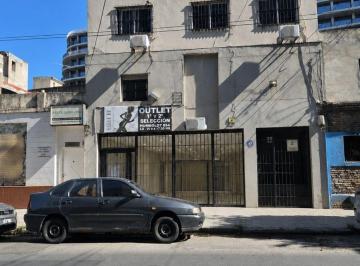 Local comercial · 50m² · Local Comercial – en Remodelación Integral | Frente Vidriado