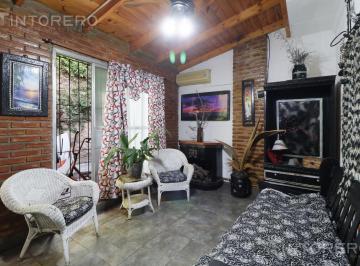 PH · 64m² · 3 Ambientes · PH 3 Ambientes en Venta en Lomas del Mirador Apto Credito