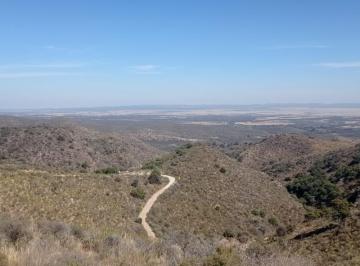 Terreno · 70ha · Venta Campo Terreno con Arroyo - Ambul - Cordoba - Tras Las Sierras