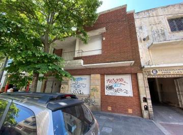 PH · 300m² · 1 Ambiente · PH con Venta en Block