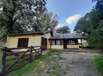 Terreno · 6615m² · 3 Ambientes · 2 Cocheras · Excelente Casa Quinta Sobre Lote de 6615 m²