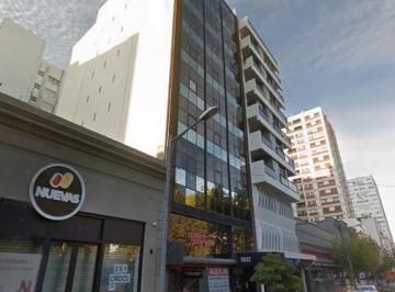 Oficina comercial · 120m² · 1 Ambiente · Oficina en Venta Frente a Plaza San Martín