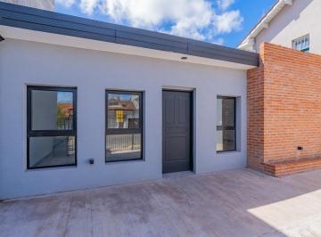 Casa · 100m² · 3 Ambientes · 1 Cochera · Casa en San José