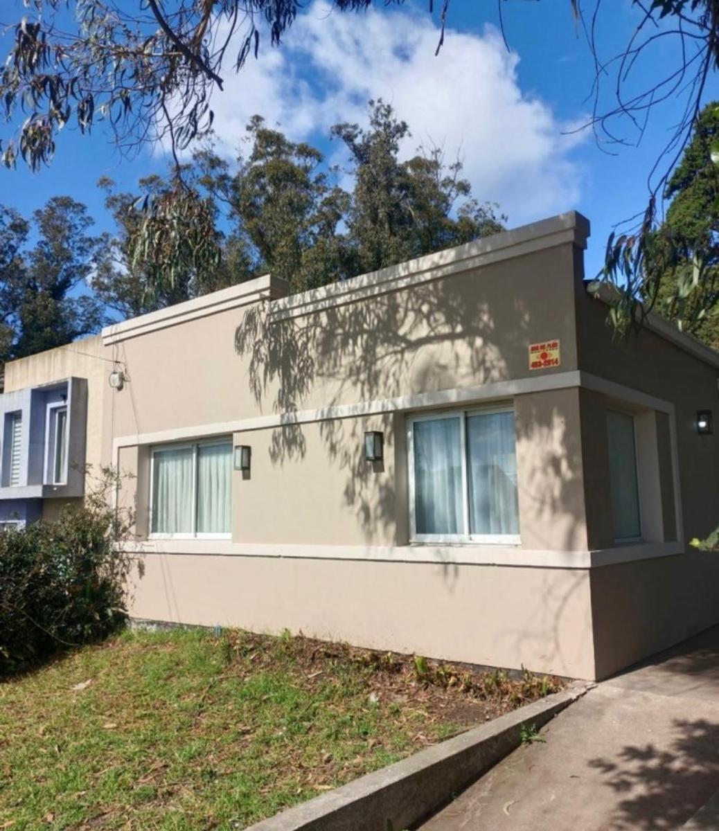 Casa 3 dorm, 452m² en Bosque Peralta Ramos — Oportunidad familiar o profesional