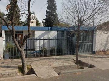 Casa en Venta de 4 ambientes La Puntilla · Casa 3 Dorm. y Cochera en Venta - Lujan de Cuyo