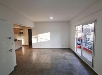 Departamento de 2 ambientes, Boedo · Depto. 2amb. Al Frente con Balcón y Cochera Cubierta– Colombres Al 1700 - Boedo - Caba