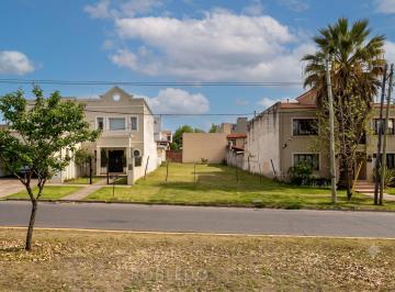 Terreno · 440m² · Terreno en Venta 440 m² Grand Bourg Salta Capital