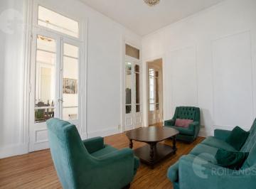 PH · 127m² · 6 Ambientes · Venta PH Edif Clasico 6 Amb Refaccionado con Balcón y Galería