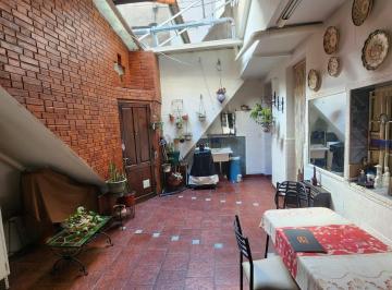 PH · 95m² · 3 Ambientes · PH en Paternal