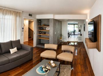 Casa · 260m² · 3 Dormitorios · 1 Cochera · Casa en Venta en La 5ta Sección, 3 Dorm. Más Escritorio.