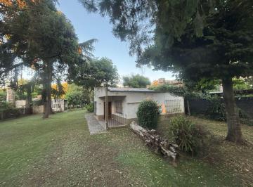 Casa · 70m² · 4 Ambientes · Casa en Matheu