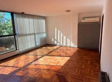 Departamento · 110m² · 5 Ambientes · Departamento en Alberdi