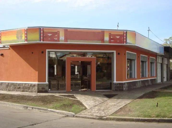Local comercial · 120m² · 5 Cocheras