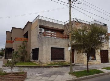 MIN-MIN-126_2 · Casa en Venta en Haedo