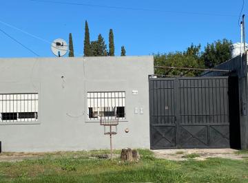 Casa · 300m² · 4 Ambientes · 4 Cocheras · Casa - San Nicolas de Los Arroyos