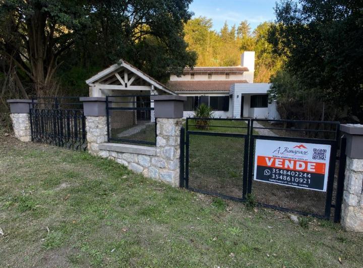 Casa · 140m² · 4 Ambientes · 1 Cochera