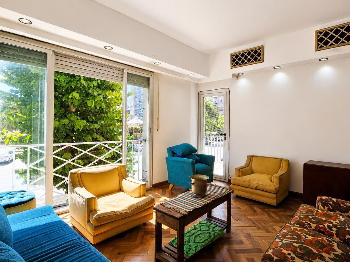 Exclusivo departamento de 3 ambientes con cochera — Av. Colón 1966