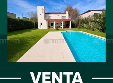Casa · 172m² · 1 Cochera · Casa en Venta en La Martona, Cañuelas, Resto de La Provincia
