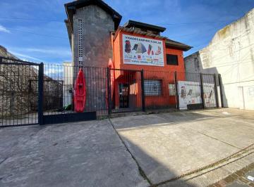 frente · Local con Deposito y Estacionamiento en Alquiler en San Isidro