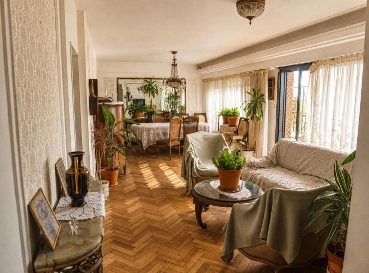 Venta Depto 4 Ambientes 139 m&sup2; Balcón y Dependencia en Balvanera