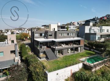 Casa · 450m² · 6 Ambientes · 6 Cocheras · Venta Casa La Rufina 4 Dorm Pileta