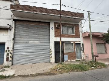 Bodega-Galpón · 217m² · 1 Cochera · Galpón Venta Ramos Mejia