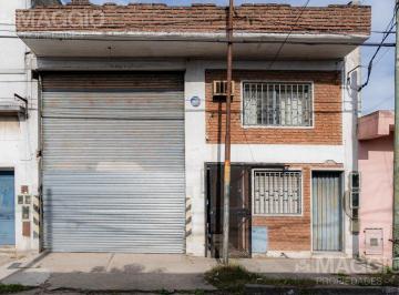 Bodega-Galpón · 217m² · 1 Cochera · Galpón Venta Ramos Mejia