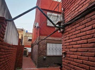Departamento de 3 ambientes, Rosario · Departamento de Pasillo 2 Dorm. Urquiza 4145