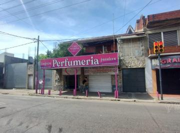 Local comercial · 150m² · 3 Ambientes · 2 Cocheras · 2 Locales Comerciales Sobre Av Marconi Vivienda — Isidro Casanova