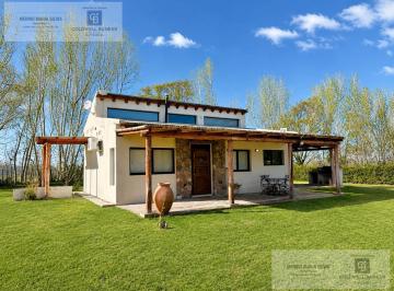 Hotel · 903m² · 11 Ambientes · 6 Cocheras · Complejo Turístico / Hotel en Venta en Tunuyan Mendoza